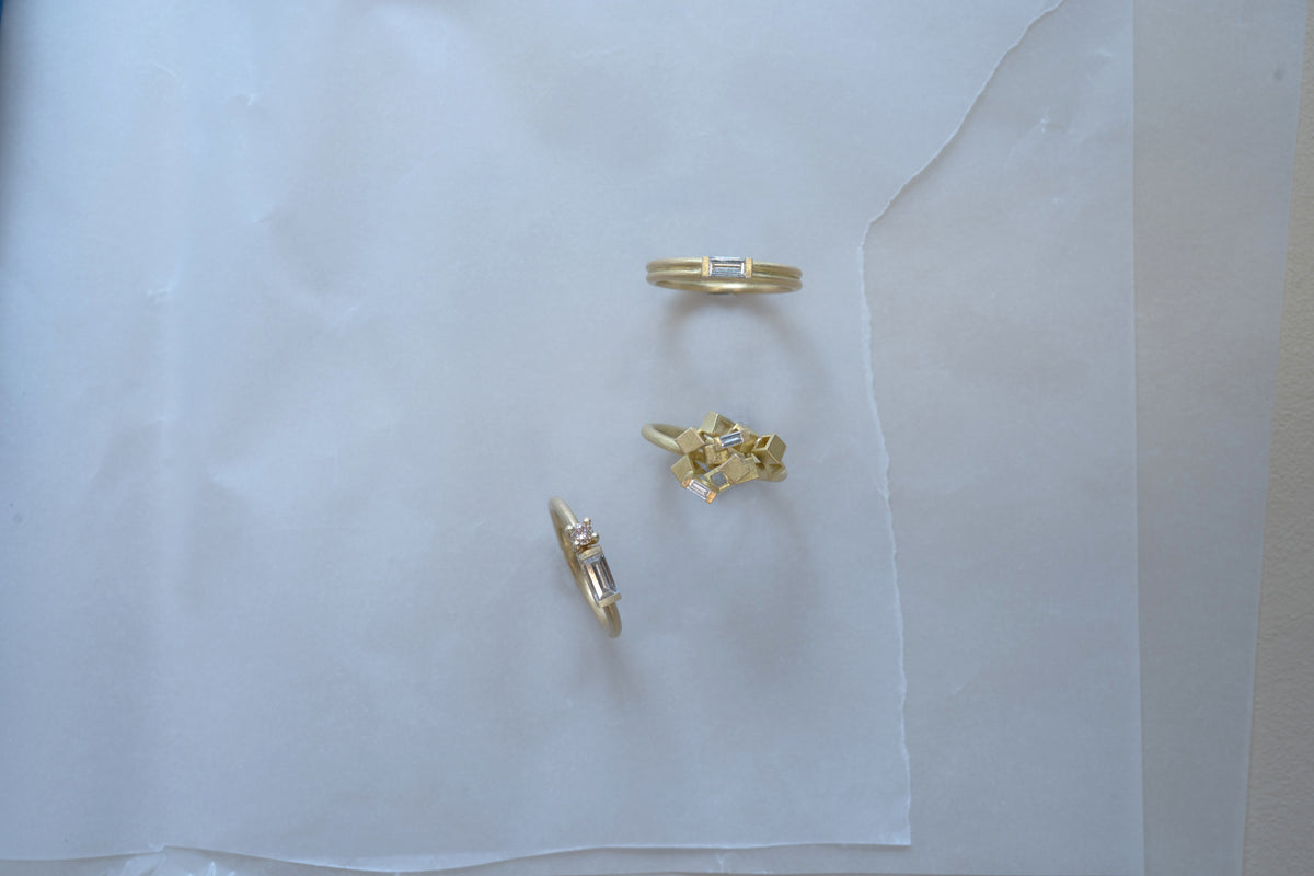 Baguette-cut Diamond Cluster Ring - 18ct gold and Diamond Ring