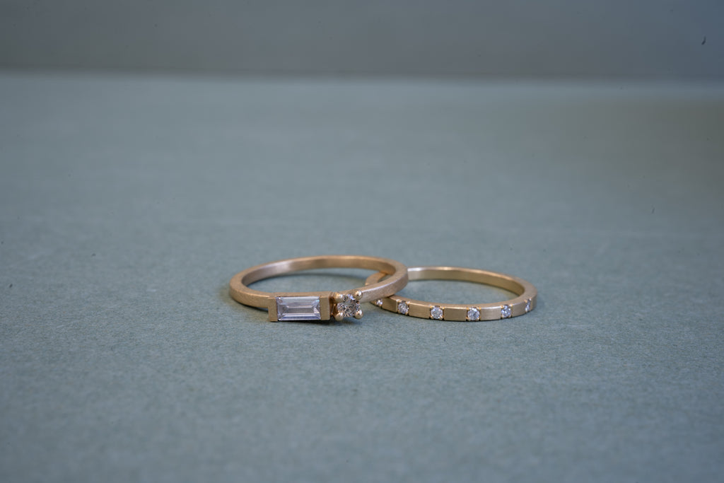 Toi et Moi II - 18ct gold and Diamond engagement ring