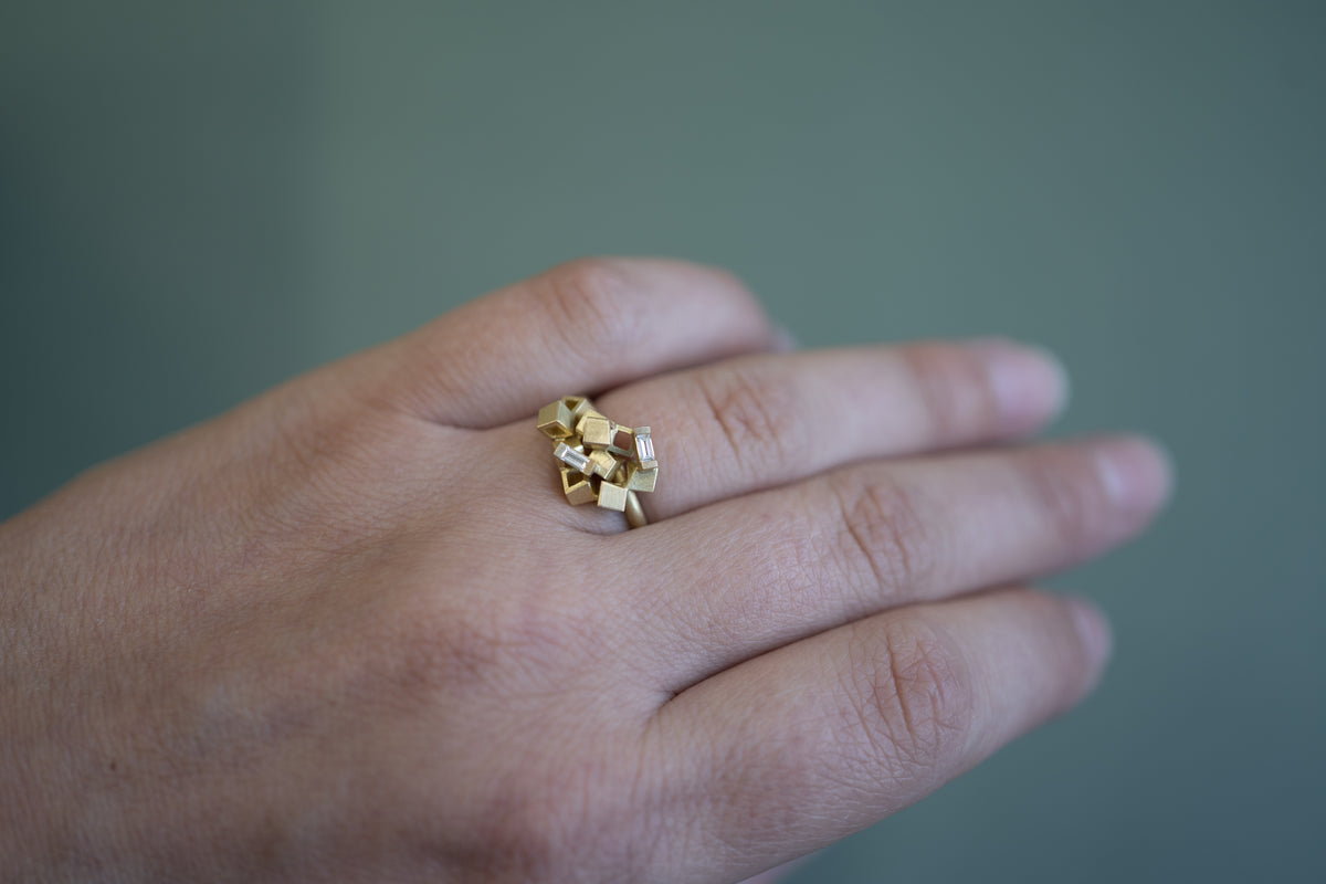 Baguette-cut Diamond Cluster Ring - 18ct gold and Diamond Ring