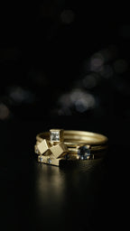 Round & Square Ring - 18ct gold and sapphire ring