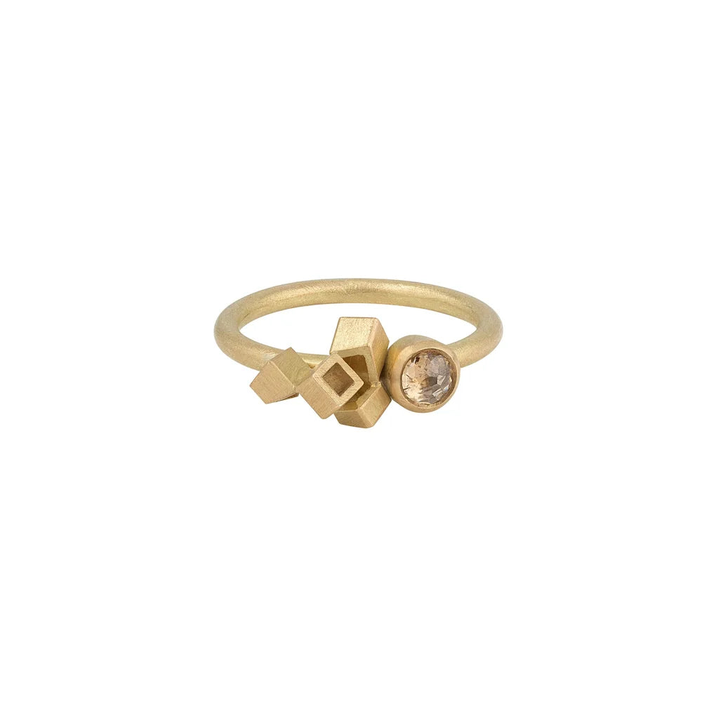 Cognac Diamond Rose - 18ct gold and cognac diamond Ring