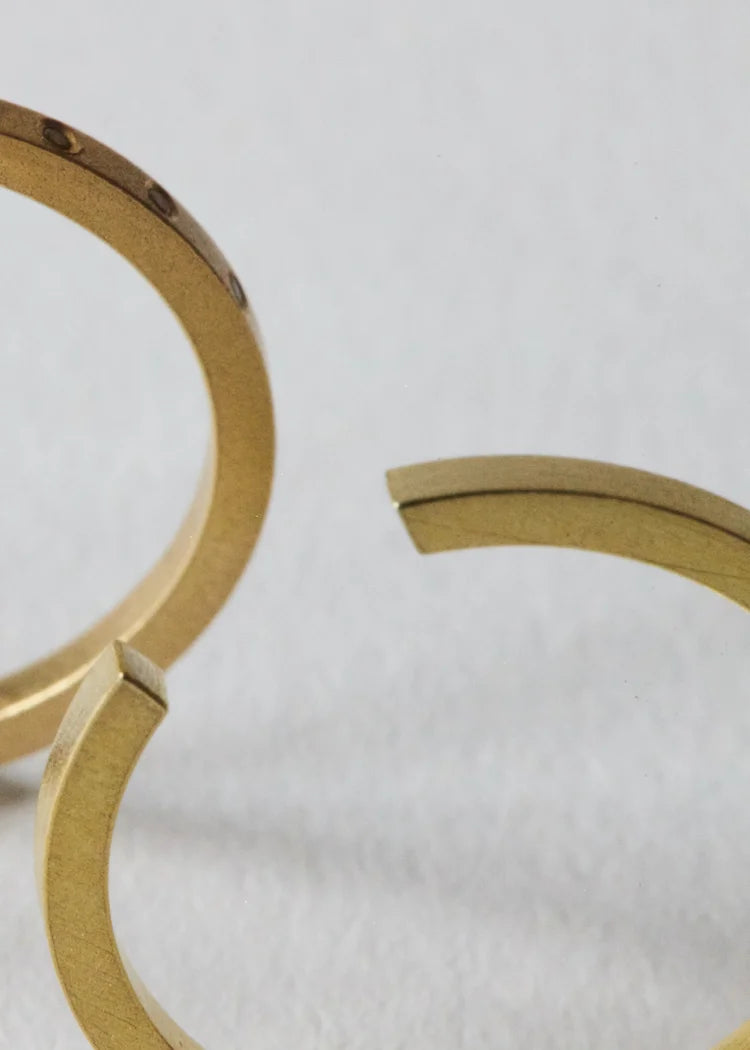open latitude wedding ring - 18ct gold ring